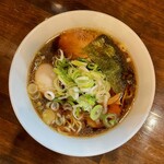 オレたちのラーメンちょび吉 - ド生姜醤油ラーメン＋タマゴ＋ネギ