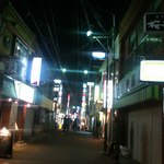 日本酒暮六つ - 銅座の町並み