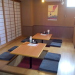 麺肴 今日から - 今日から　テーブル席