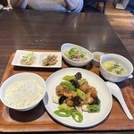 チャイニーズキッチン 貴 - 