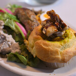 ataru BAKE - 【プレートセット＠税込1,650円】マフィン：かぼちゃサラダとキャラメリゼナッツ