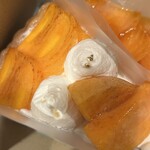 キル フェ ボン - 横浜市産 “浜柿”のショートケーキタルト