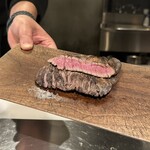 Nose to Tail - （焼肉）ウチモモのダーティーステーキ