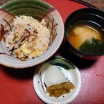 閑祥庵 禅紫 - 栗と松茸の炊き込み土鍋ご飯
