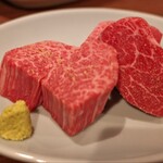 炭火焼肉ホルモン うらら - 