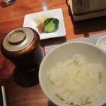 神戸プレジール - ・お食事
      ・お味噌汁
      ・香の物