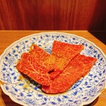 厳選焼肉 一石三鳥 - タレ焼肉(和牛ハラミ、カタサンカク)