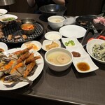 焼肉 韓国料理 コラボ and マンジョッオヒャンジョッパル & ソベッチャのカンジャンケジャン 三軒茶屋 - 