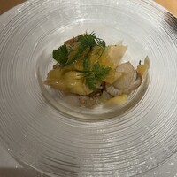 Osteria UVA RARA 横浜 - 帆立のカルパッチョ