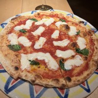 Osteria UVA RARA 横浜 - マルゲリータ