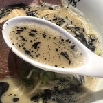 煮干しのビリー - この黒マー油が旨し♪