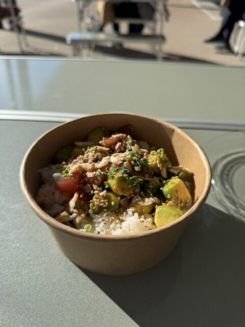 海鮮処 魚将 - 下馬（海鮮丼）の写真