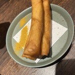 酒呑気 びんご - チョリソーの春巻き