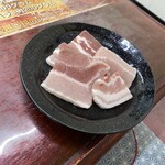 焼肉ホルモンはまえ - 豚カルビかな？