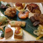 GOHANYA 灯 - おそうざい十一種・小鉢二種