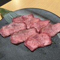 近江うし焼肉 にくTATSU 銀座店 - 