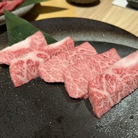 近江うし焼肉 にくTATSU 銀座店 - 