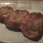 焼鳥 はちまん - http://umasoul.blog81.fc2.com/blog-entry-1293.html