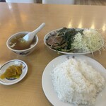 栄華 - レバーニンニク炒め定食900円なり