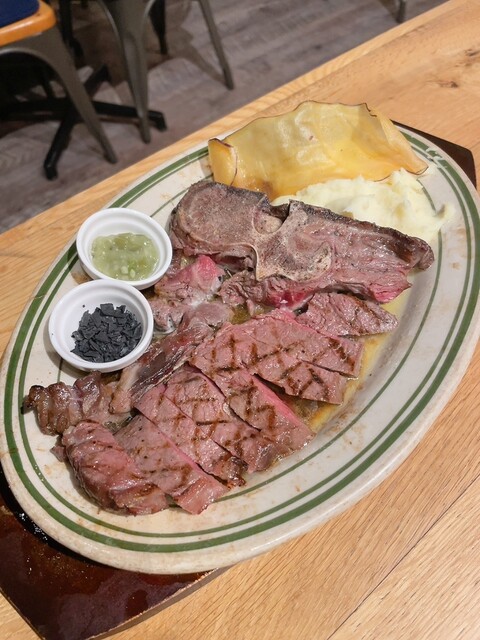 ナタリーレテ　肉の本　BOUCHERIES ナタリーレテ 肉の本 BOUCHERIES ナタリーレテ 肉の本