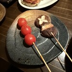 秘伝手羽先唐揚げと地鶏 焼き鳥 和個室 居酒屋 鳥心 - 