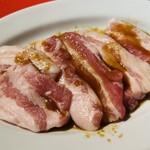 焼肉赤身にくがとう - 