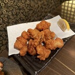 秘伝手羽先唐揚げと地鶏 焼き鳥 和個室 居酒屋 鳥心 - 