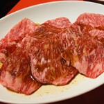 焼肉赤身にくがとう - 