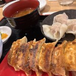 浜松餃子 浜太郎 - 