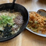 テールラーメンたのしや - キムチチャーハン（ハーフ）セット