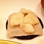 レストラン サンパウ - お米のチップス