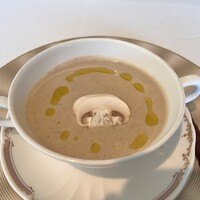 上野精養軒本店 グリル - マッシュルームのスープ