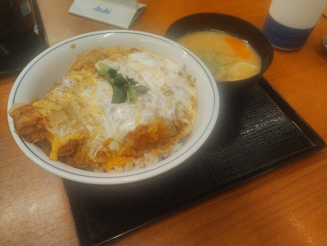 かつや 山形大野目店 - 羽前千歳（かつ丼）の写真