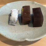 南湖茶寮 - 白河夜舟、奥州路羊羹、本煉羊羹