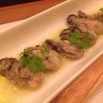 ゴウ スタンド - 広島産牡蠣のコンフィ