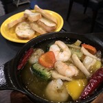 牡蠣&海老バル EAST BLUE 池袋東口店 - 