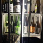 謳歌屋仁作 - 新潟、佐渡だけでなく、お酒はいろいろ