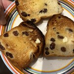 フロイン堂 - ブドウパンもサックサク♪