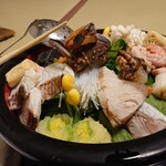 江戸三 - 若草鍋♪ちょっとだけ鍋に投入した後