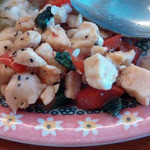 サンライズカフェ - 鶏肉のタイ風バジル炒めご飯スープ付（490円）