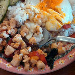 サンライズカフェ - 鶏肉のタイ風バジル炒めご飯スープ付（490円）