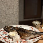 燗アガリ - ・鮮魚の1本焼き（この日は、鯖☆彡）お店の方が、捌いてくれます！