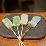 串しゃぶ えみし - ■よもぎ麩 ￥132■あわ麩 ￥132■追加のイカ