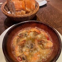 スペイン料理 La Cazuela 三ノ宮 ミント神戸店 - 