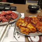 肉焼キ酒場 牛飲馬食 - 