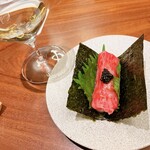 焼肉割烹QUON - 肉寿司