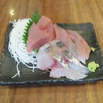 銀蔵 - 刺身三種盛り