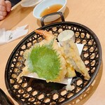 にぎり長次郎 - エビ天ぷら盛り合わせ