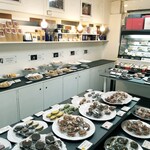 カプセルモンスター - ブティック内観