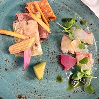 RESTAURANT DAZZLE - 